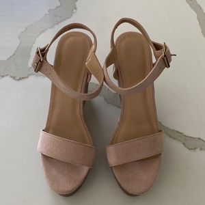Charlotte Russe Wedge  Beige Wedged Heel  Size 8